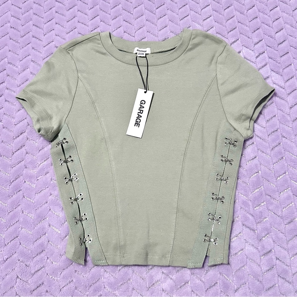 NWT Garage Women's Sage Short Sleeve Top